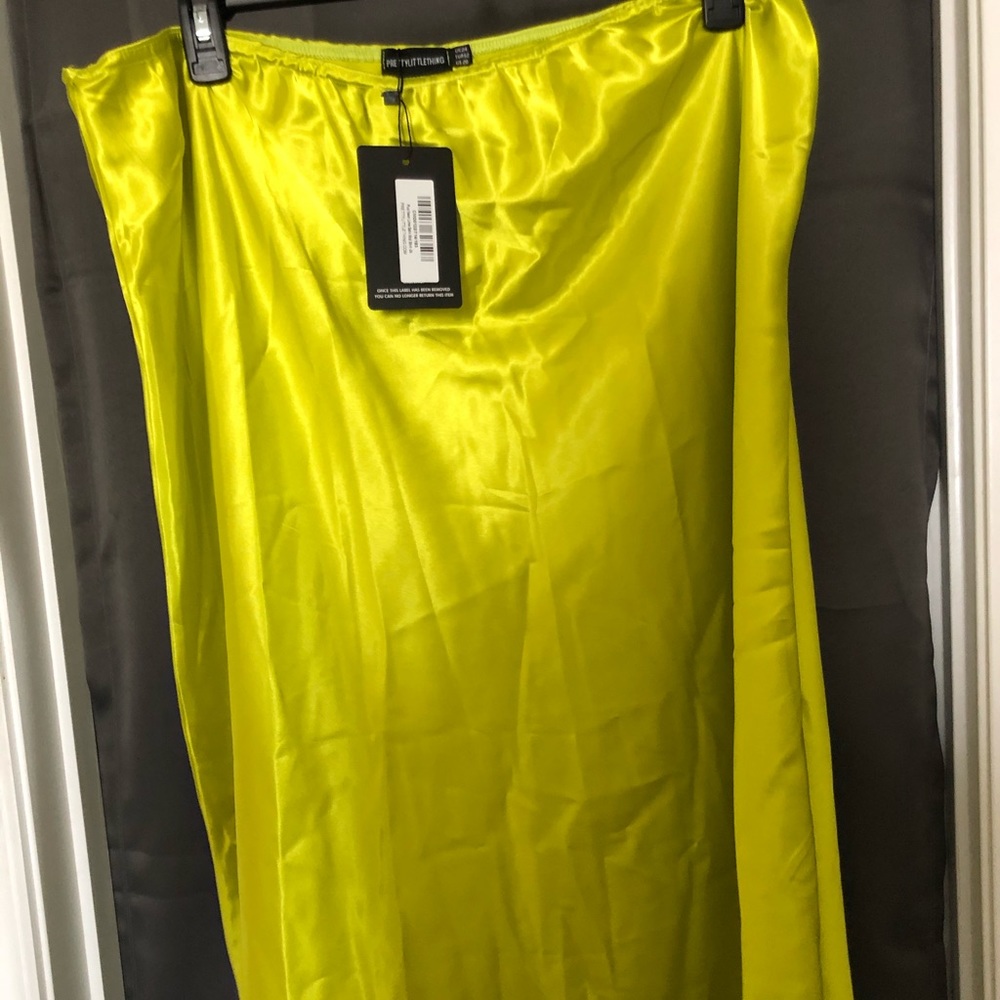 Neon skater skirt